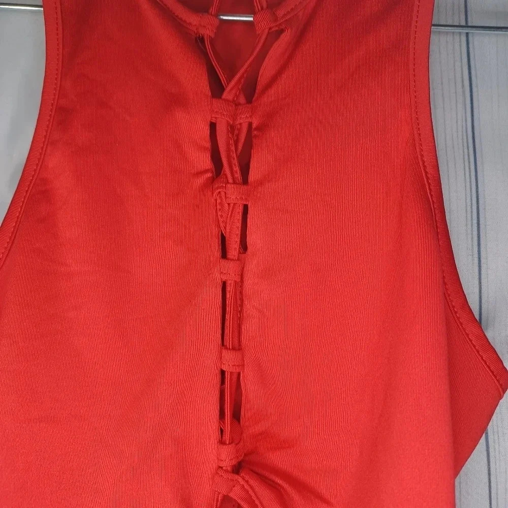 Adika cropped sleeveless Y2K Festival lace front shirt - Picture 2 of 5